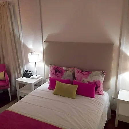 Hotel Geohotel Escola 3*