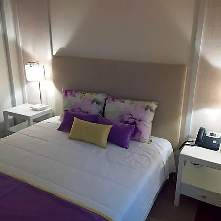 Geohotel Escola Hotel