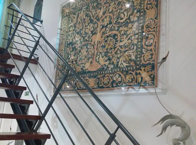 Geohotel Escola Monsanto